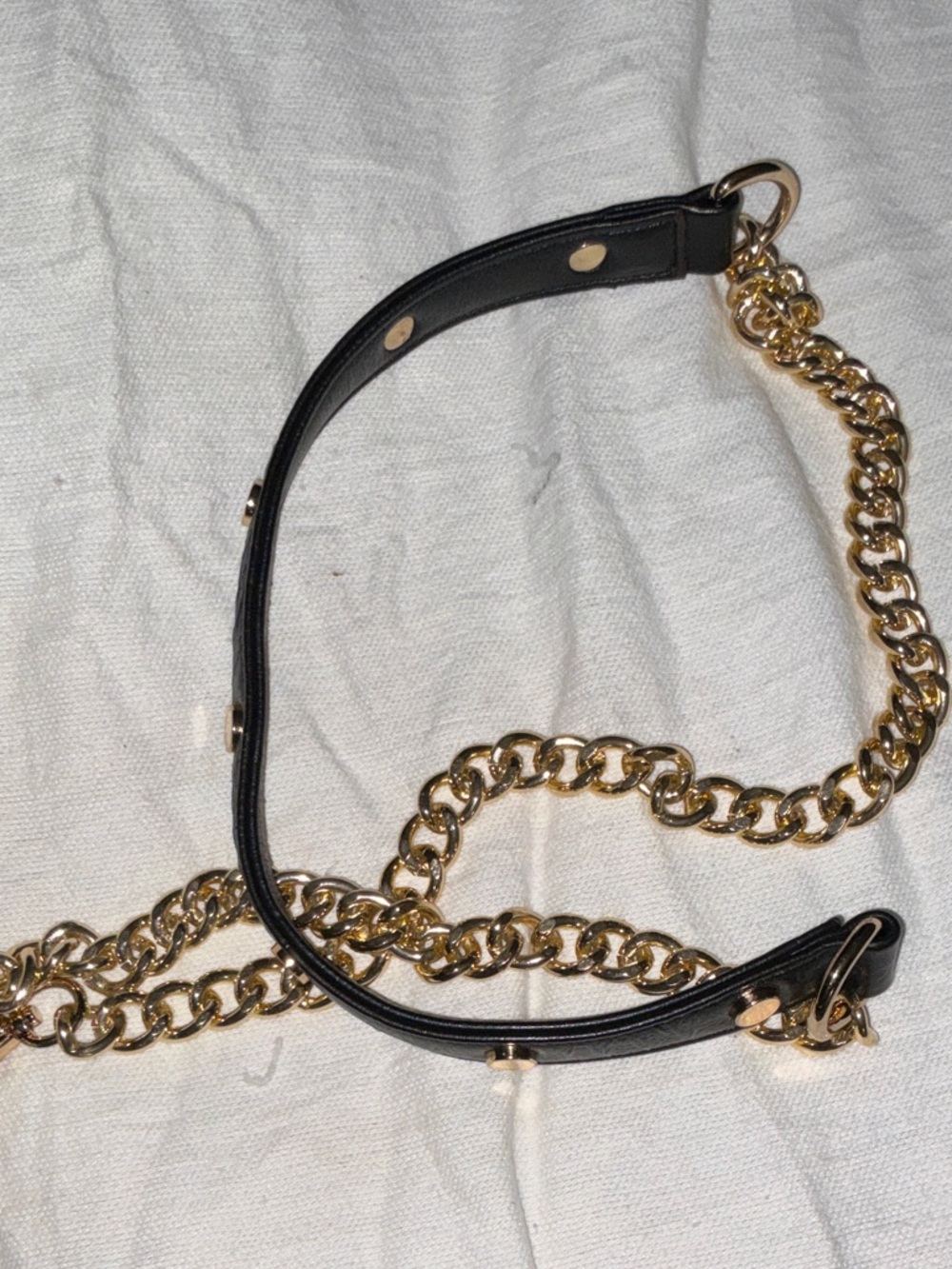 NWOTVince Camuto Black Croc-Embossed Shoulder Bag with Gold Chain Strap - Picture 5 of 7